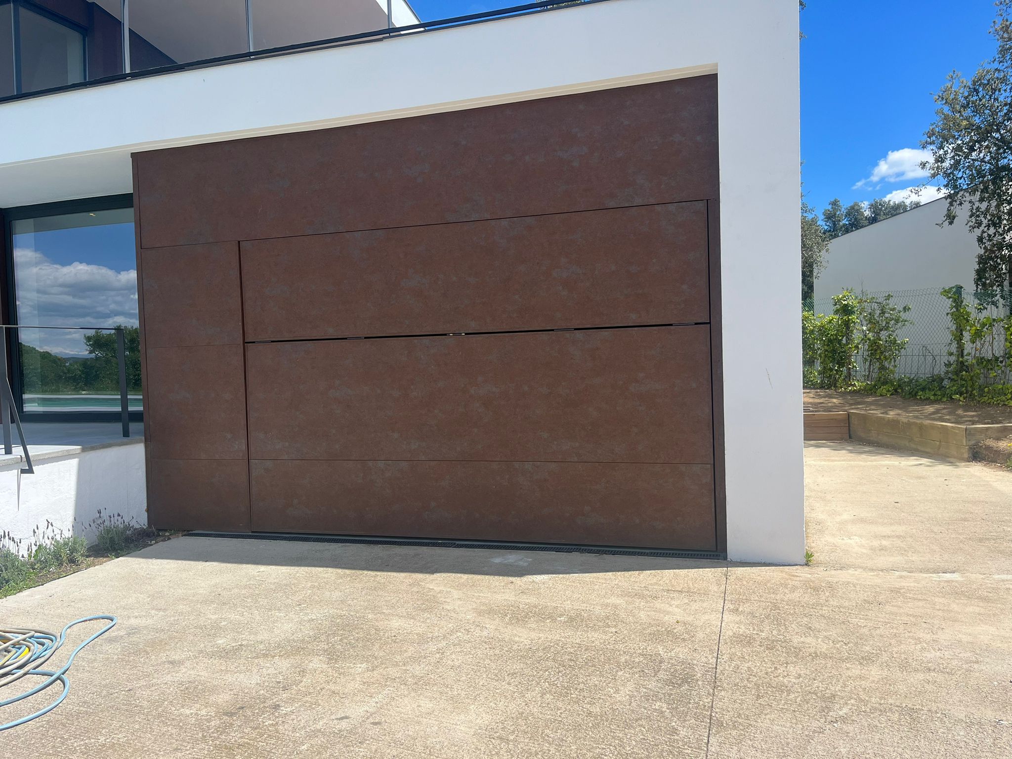 Puerta basculante 1